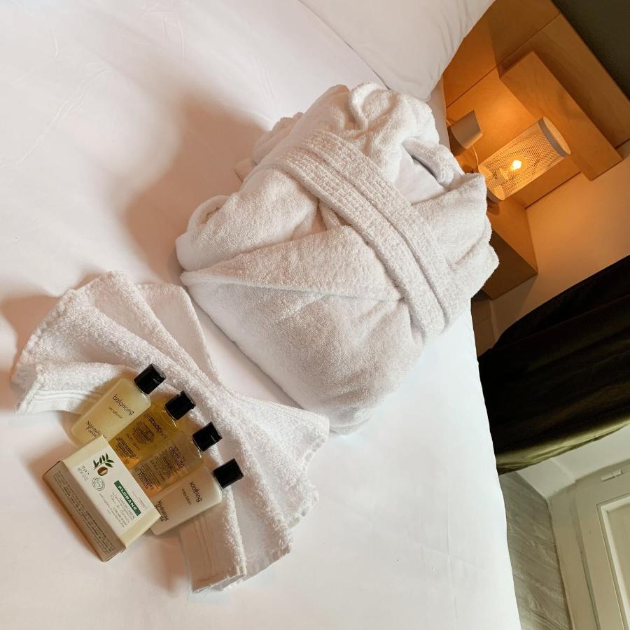 Suite Cosy Flat - Hyper-Centre Avec Sauna Privatif サンリス エクステリア 写真
