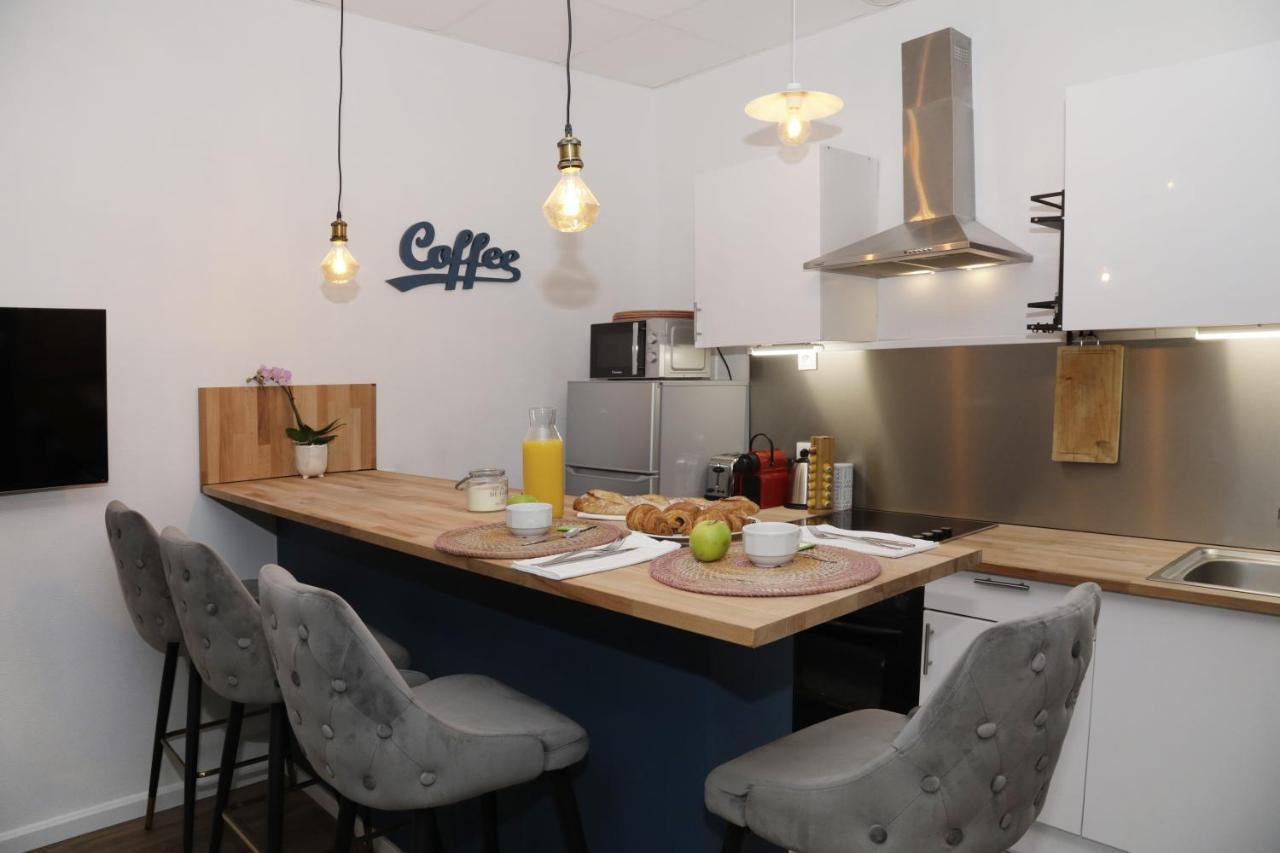 Suite Cosy Flat - Hyper-Centre Avec Sauna Privatif サンリス エクステリア 写真